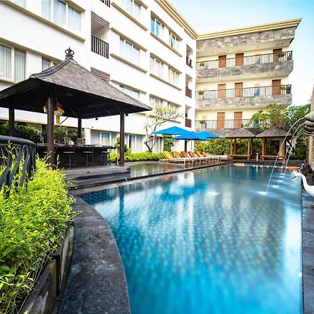 קוטה לומבוק Natya Hotel Kuta מראה חיצוני תמונה